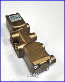 VERSA VALVES TPS-4302-S 4-way Brass Hydraulic Valve 1/4 Ports