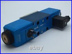 VICKERS DG4V-3-6C-M-U-H7-60 Hydraulic Valve Solenoid Directional 24V DC