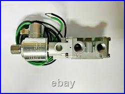 Versa BSA-3328-316-5104-D024 Solenoid Valve Non-HAZ LOC Three-Way 24VDC