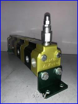 ViVolo Hydraulic Flow Divider 2,2cm3, 4 Way Valve