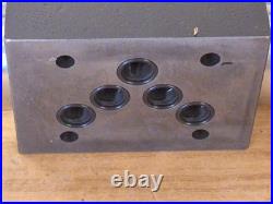 Vickers Cetop 5 Ng10 Hydraulic Directional Valve DG4V-5-2CJ-M-U-H7-22 24Vdc