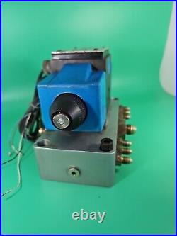 Vickers D05 Hydraulic Directional Valve 120v Double Solenoid