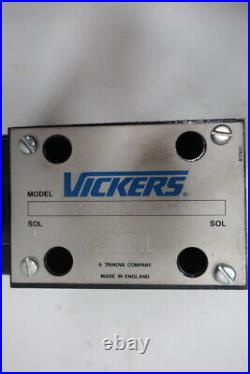 Vickers DG4V 5 2A M U EK6 20 Hydraulic Directional Control Valve 115v-ac