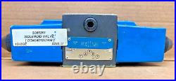 Vickers Dg4s4-012c-h-60 Hydraulic Directional Control Valve