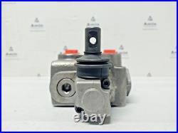 Walvoil 7GH121100 Hydraulic Directional Control Valve NEW